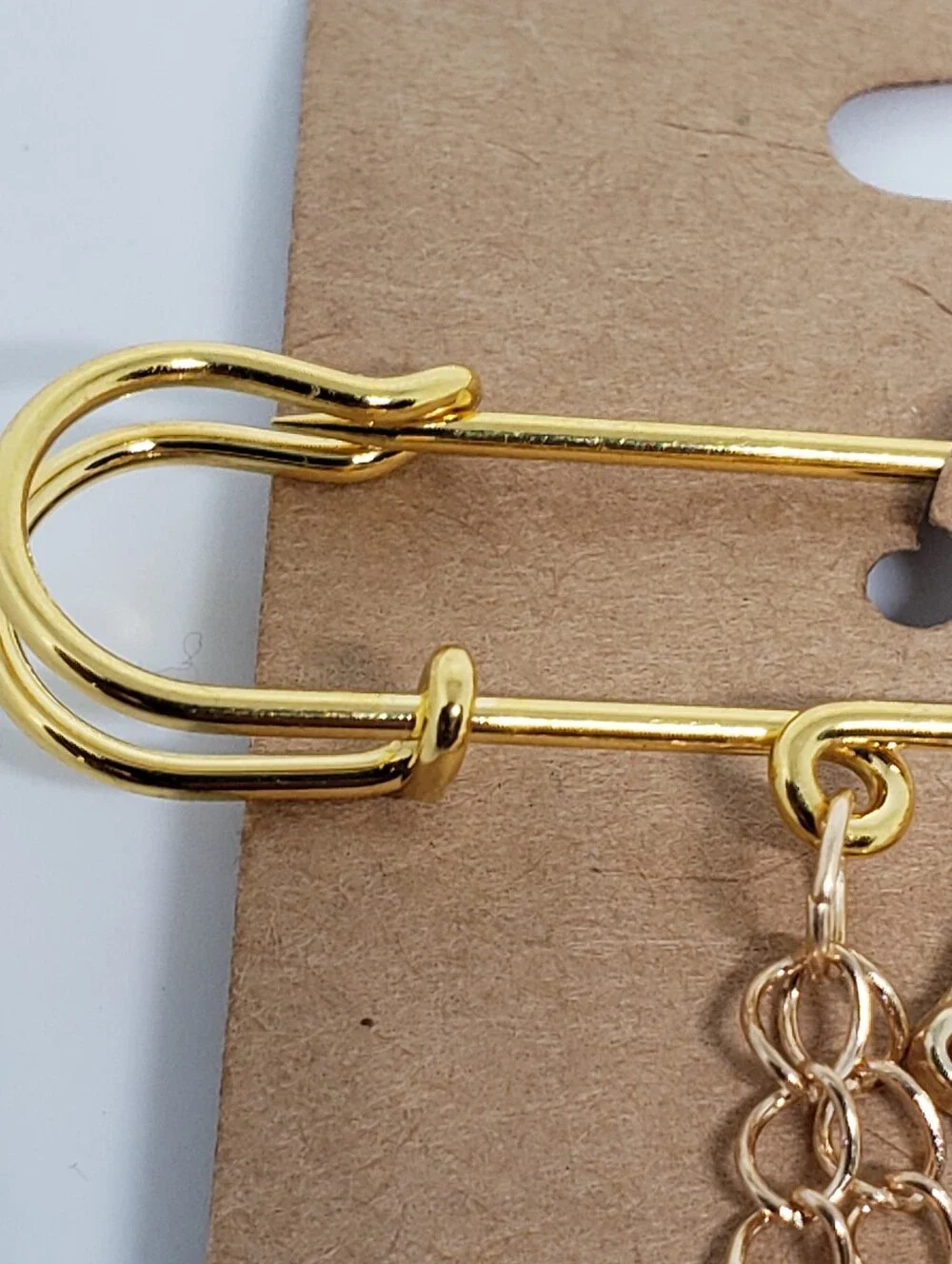 Handmade Harry Potter Hogwarts Crest safety pin Brooch